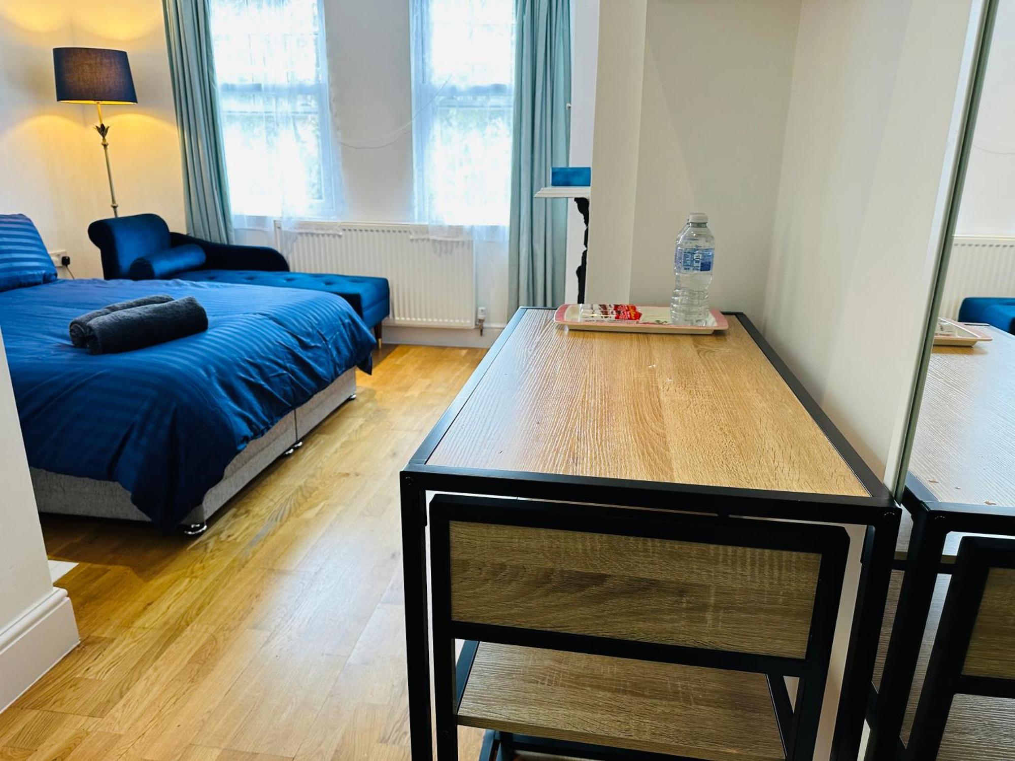 Stunning One Bedroom Studio Flat لندن المظهر الخارجي الصورة